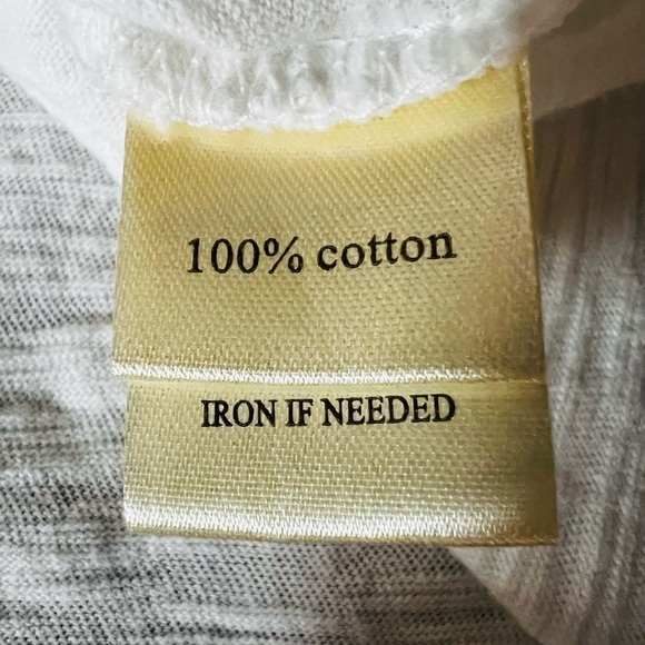 DYLAN WOMEN’S WHITE V-NECK SHORT SLEEVE COTTON T-SHIRT SIZE SMALL - Picture 5 of 9